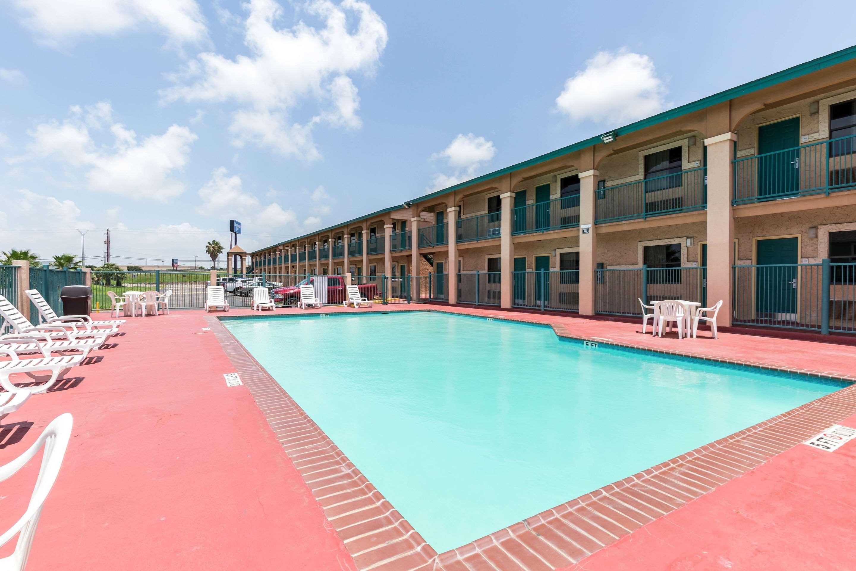 Rodeway Inn - Galveston Exterior photo